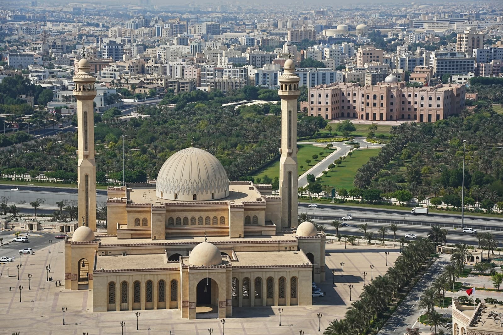 Manama City Tour